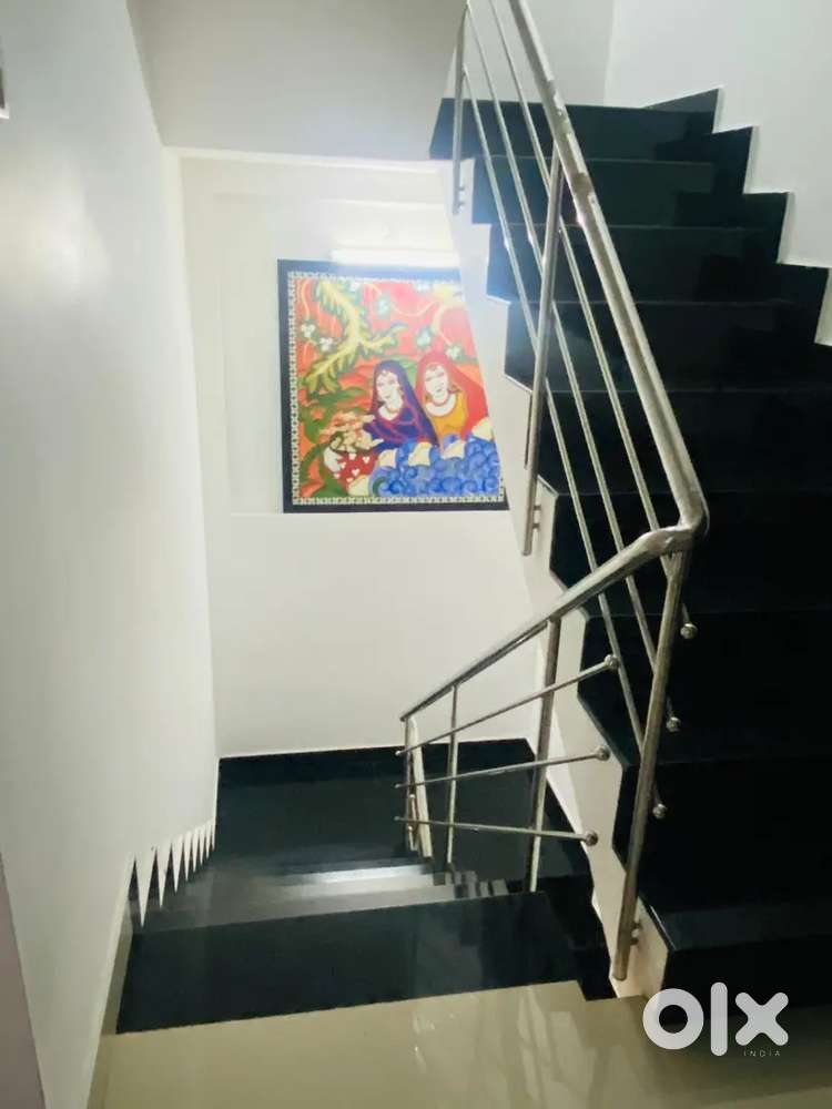 Independent house for lease