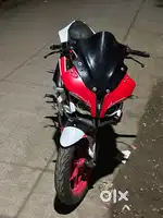Bajaj rs 200