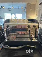 Crown coffee machine and coffee grainder