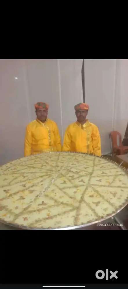 काम k लड़कों ki waiter k liye zarurat h