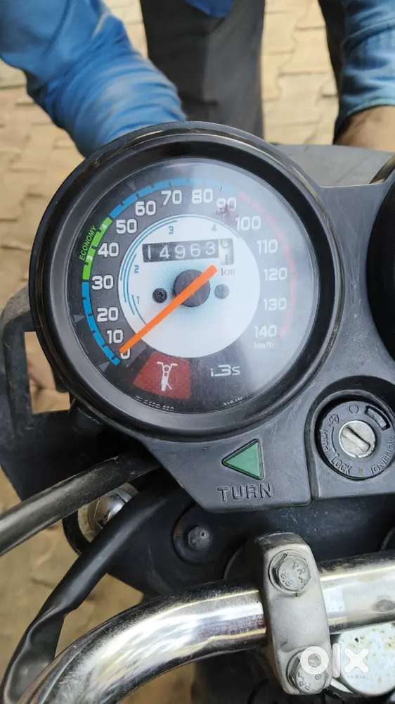 Good condition z black all okay condition