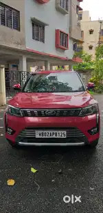 Mahindra XUV300 W8, 2020, Petrol