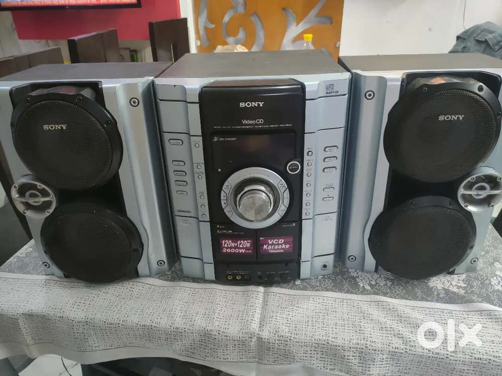 Sony MHC RV 22 
2600 watts music system bt aux radio  working