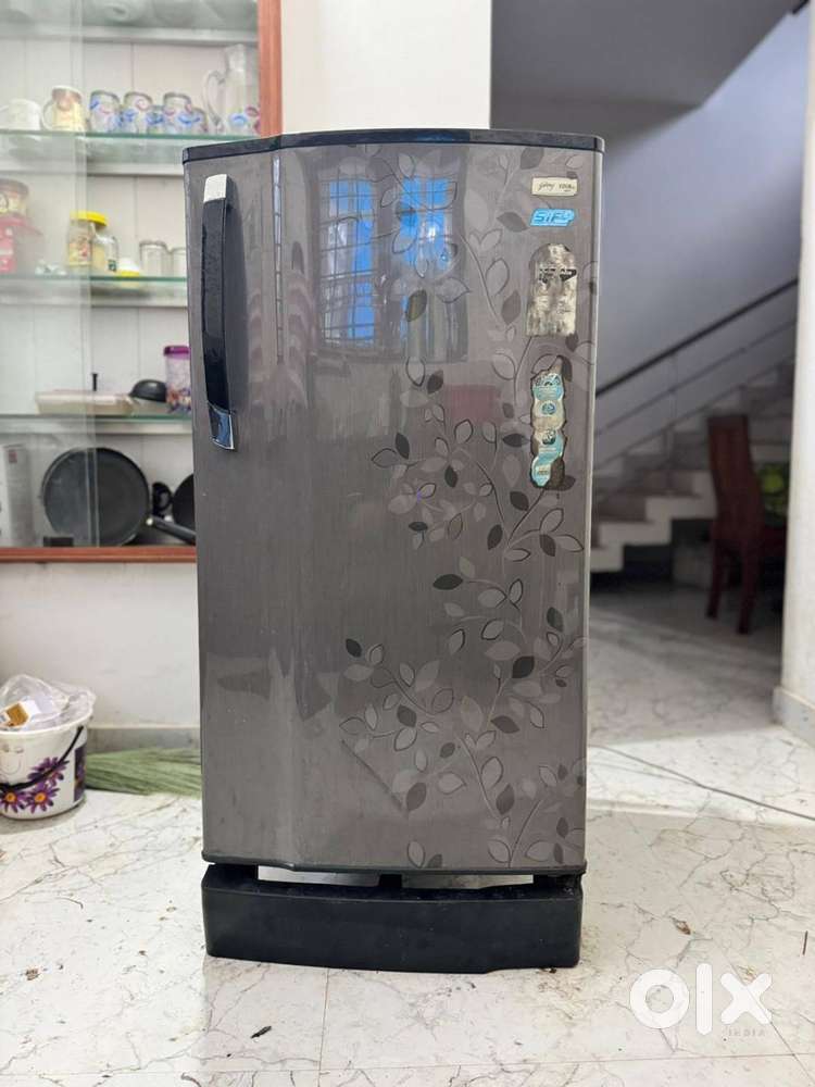 Godrej Edge SX Refrigerator – Fully Working