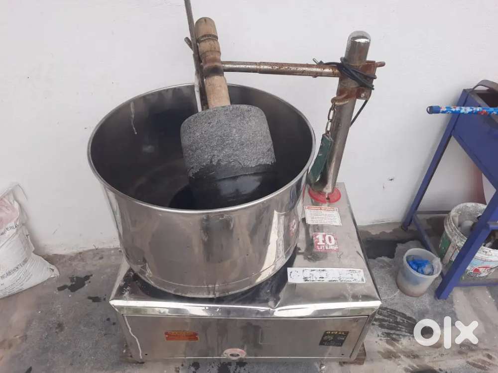 2kgs grinder, big size dosa batti steel new one all, only 3 months use