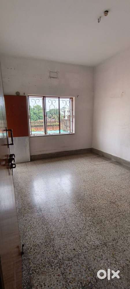 1 BHK Flat in prime location at Uttarpara