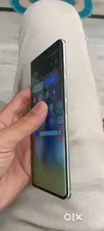 Vivo v 30 mobile I want to sell