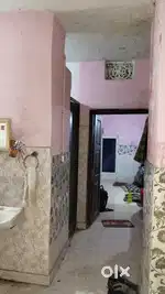 1 roommate required