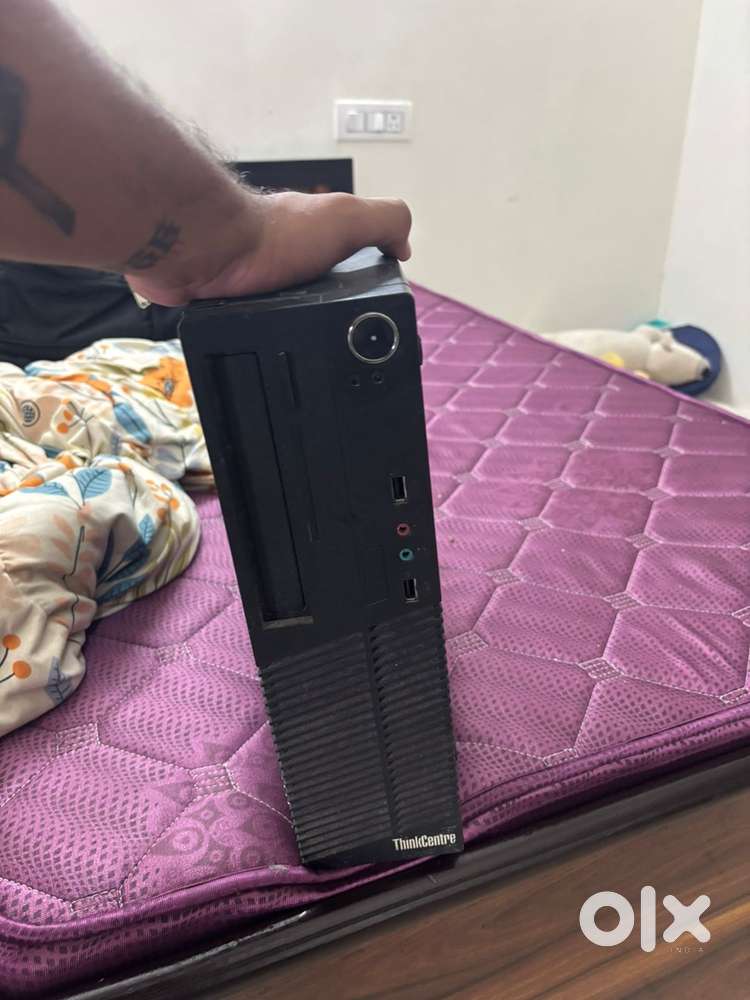 Lenovo PC Cabinet