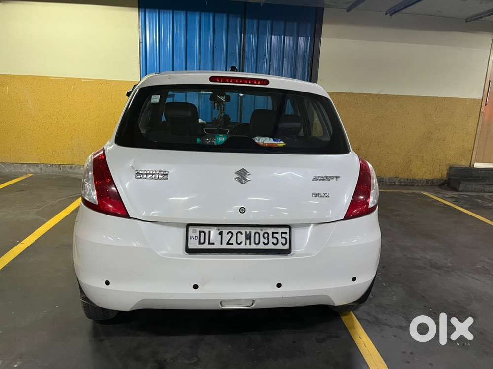 Maruti Suzuki Swift 2017 Petrol 49000 Km Driven