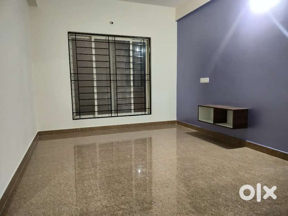 Excellent FLAT 2Bhk Manyata TP