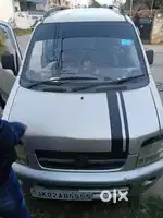 Pow

er steering and power window