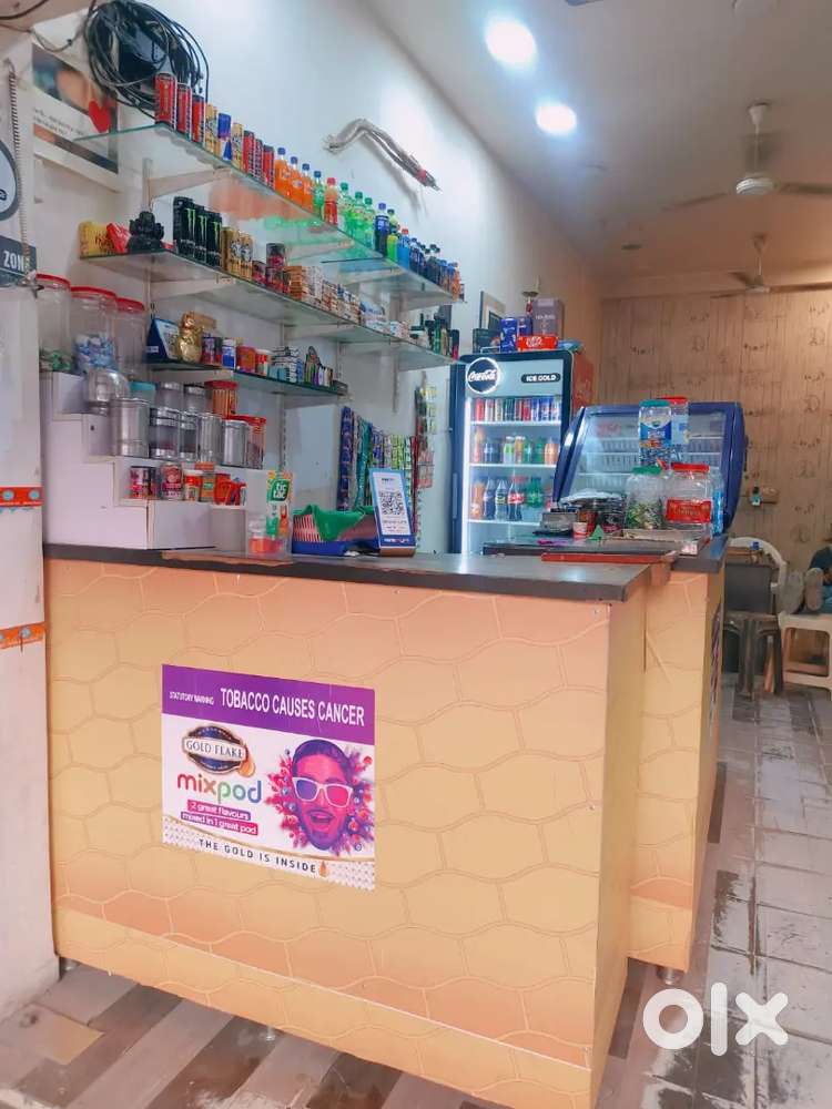 Urgent Only pan parlour setup is available for sale  shop is on rent