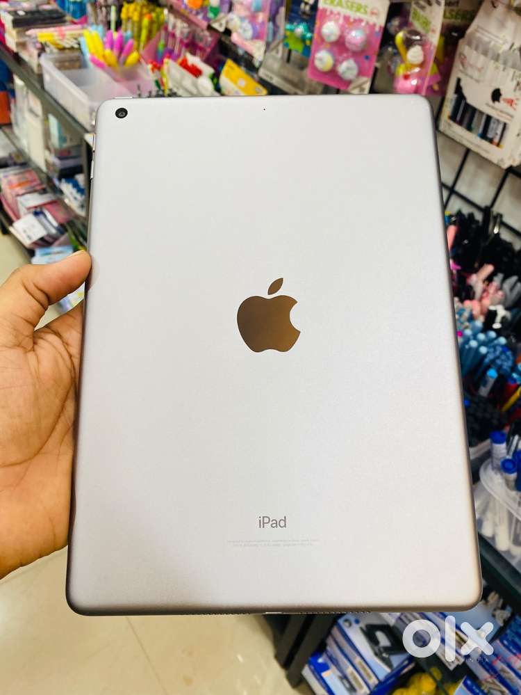 Ipad 6th Generation 100% Condition