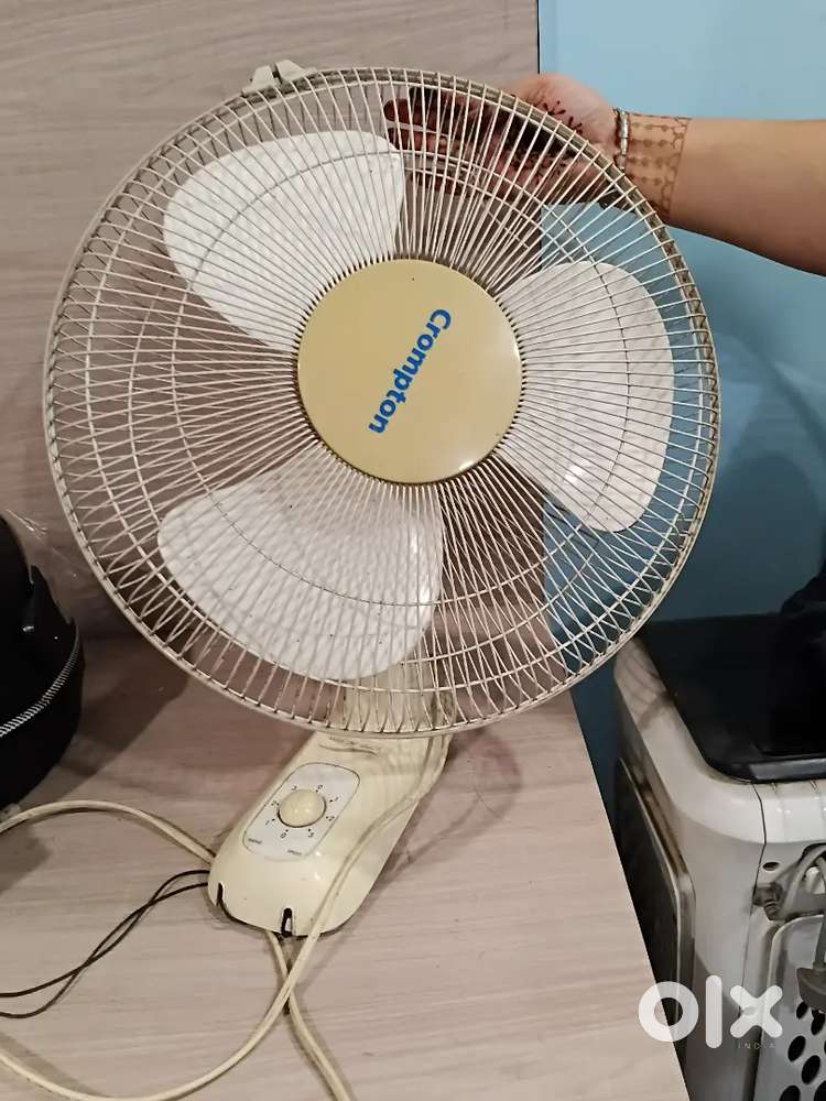 Side wall fan