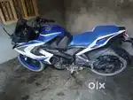 Bajaj rs200