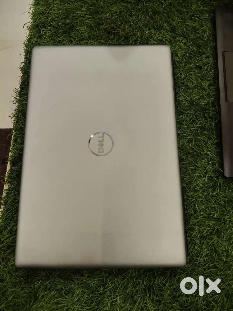 Gamming laptop precision 7560 i7 11th gen 32gb 512gb 15.6inc