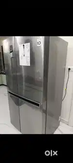 LG sxs refrigerator side by side door