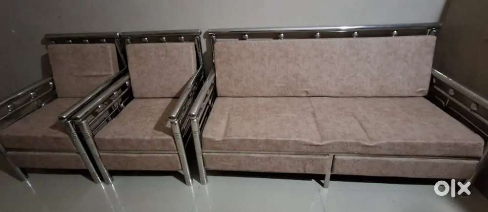 Unused Premium Sofa Set