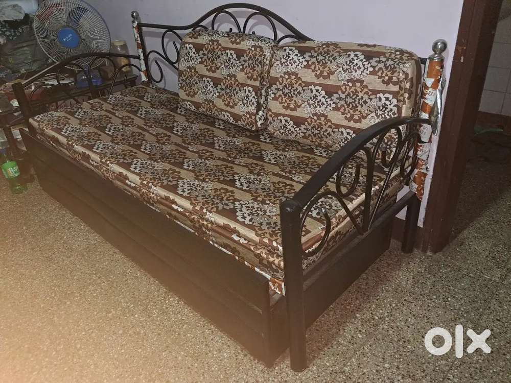 Metal Sofa cum bed wt storage below + Center table 3ft x 2ft