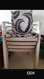 Nilkamal chair