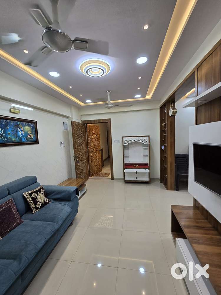 2 BHK LUXURIOUS FLAT FOR RENT