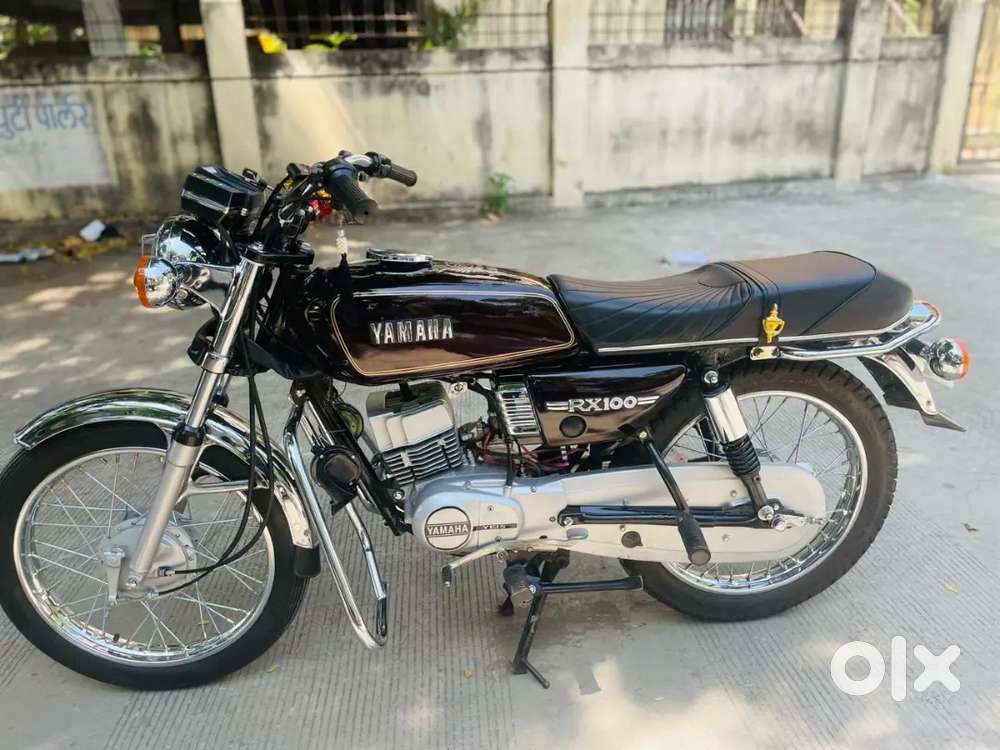 Modified suzuki converted into yamaha rx 100