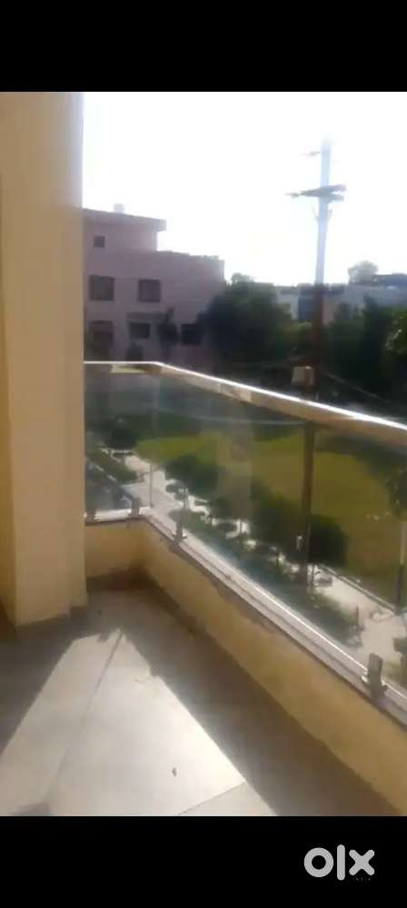 2 bhk flat modular kitchen