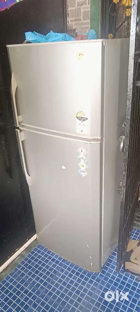 Godrej 4 star fridge