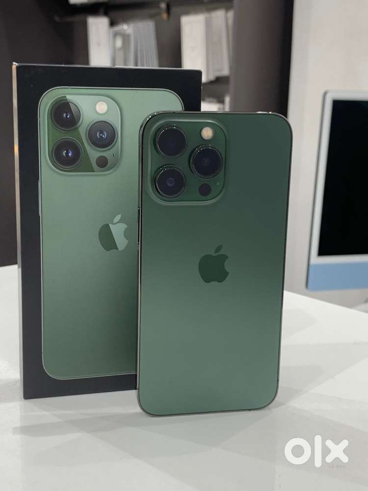 Iphone 13pro 256gb alpine green colour with bill 3months warranty