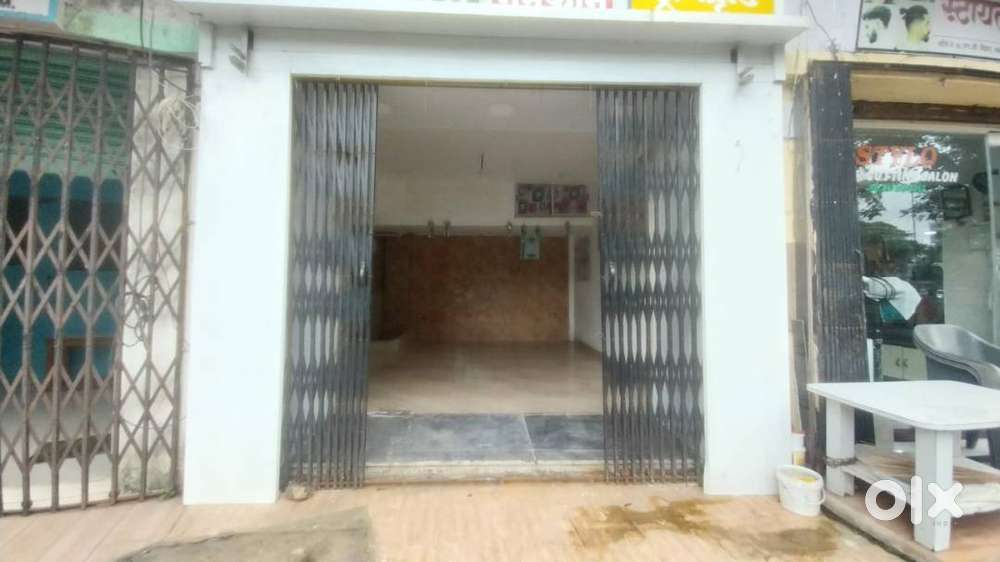 Shop available for rent in Shashtri Nagar