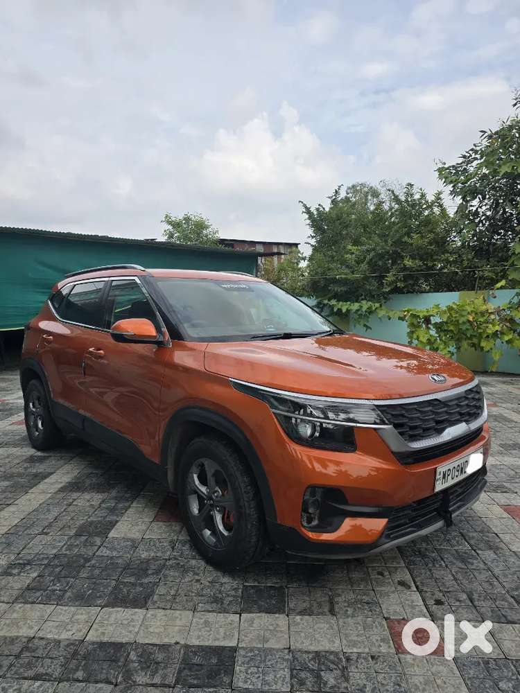 Kia seltos orange color