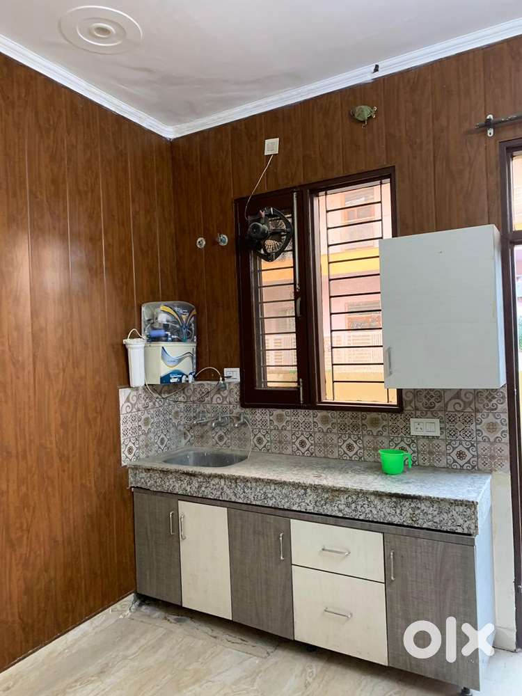 1bhk furnished for girls or living couple