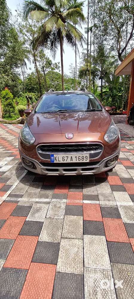 Fiat Avventura 2016 Diesel 140000 Km Driven