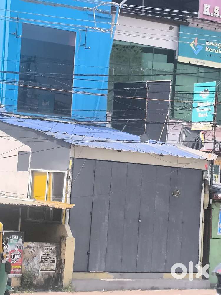 200 sqft shop for rent at murinjapalam