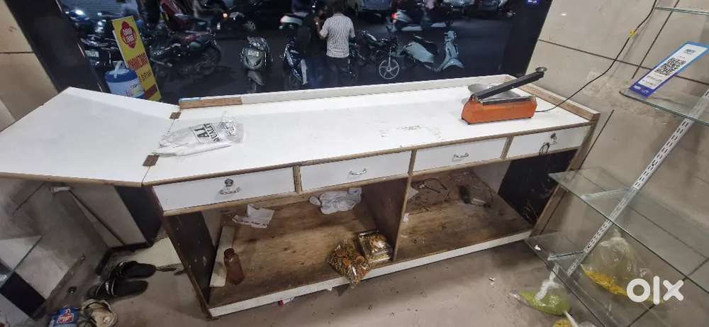 Counter table for shop