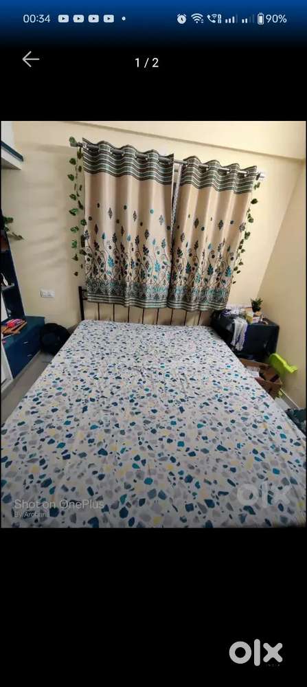 Iron 6*6.5 bed king size with mattress