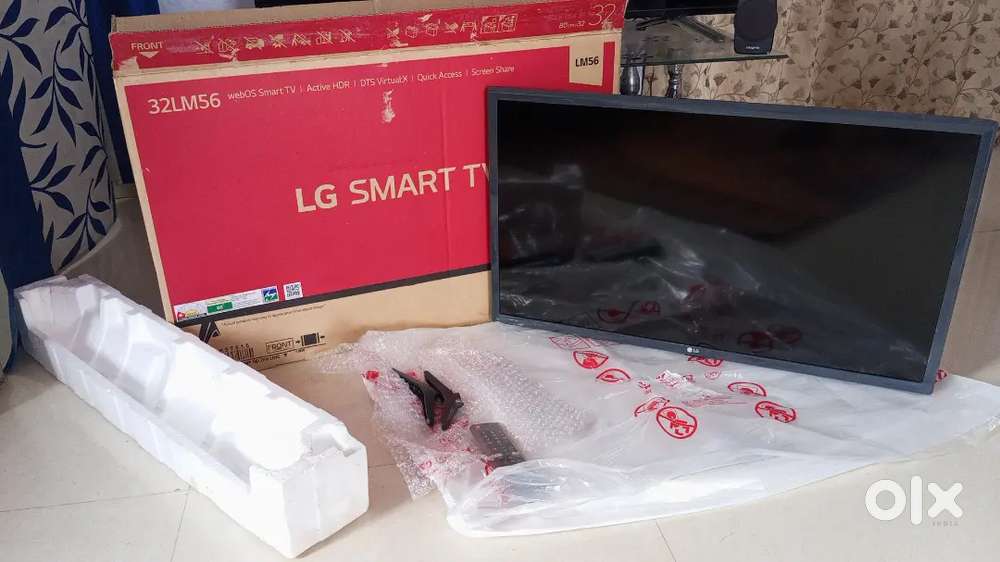 LG  Smart TV 32 inches