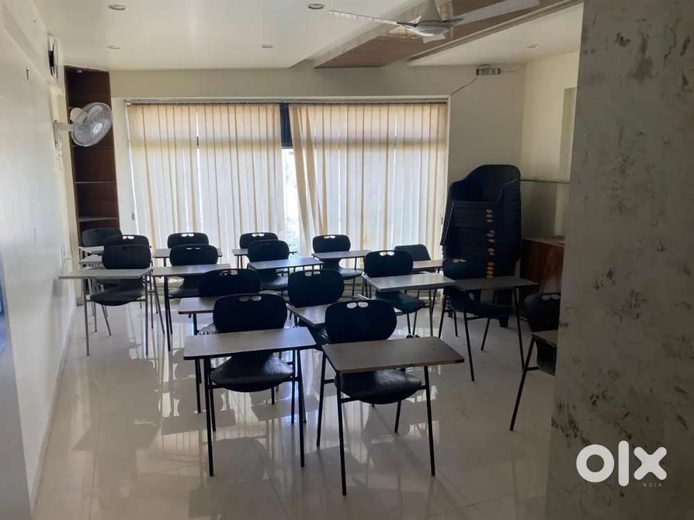 Office to sell pune saswad road touch price negotible oppo-sp infocity