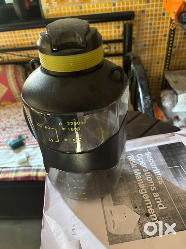 Gym Water bottle Heavy duty 2200 ml 2 litter