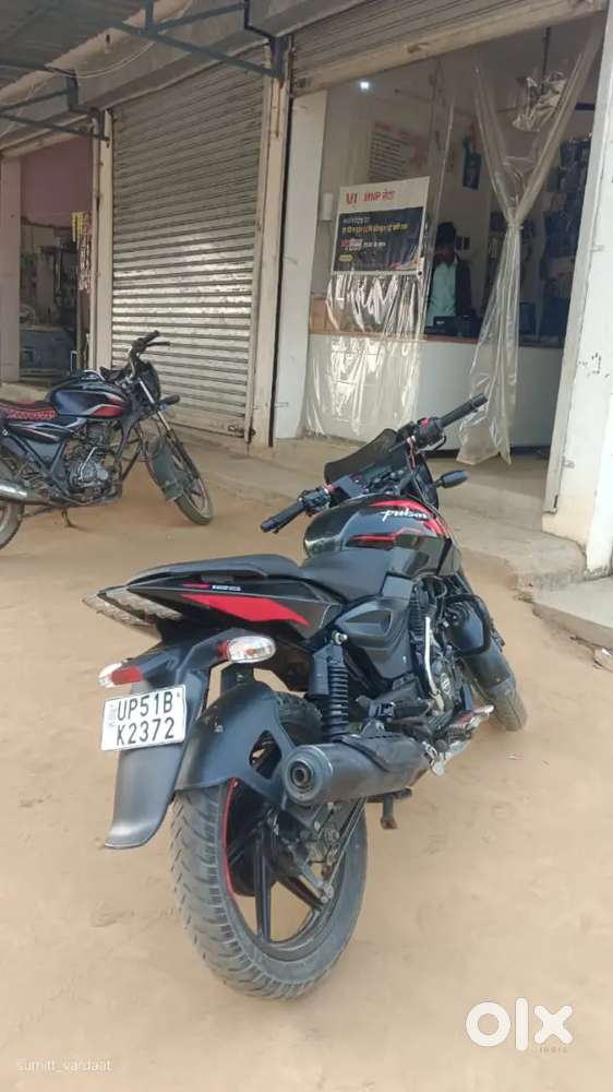 Bike me koi problem nhi hai New condition me hai