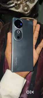 VIVO V40 5G (12/512)