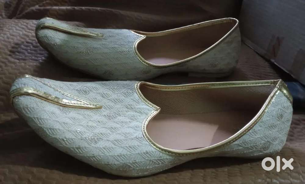 Mojadi for Groom