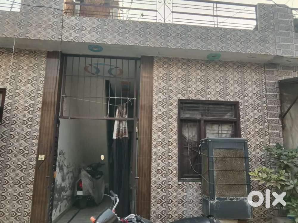50 gaj 1 BHK house for sale