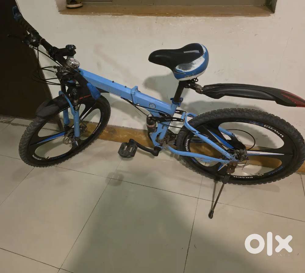 Mercedes Benz 21 Gear Cycle Blue Color New Condition