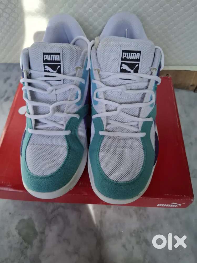 Puma sports shoes size 8