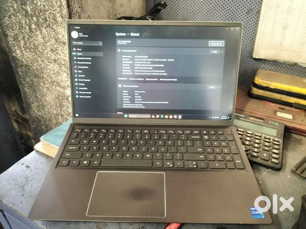 Dell i7 11th latitude laptop
