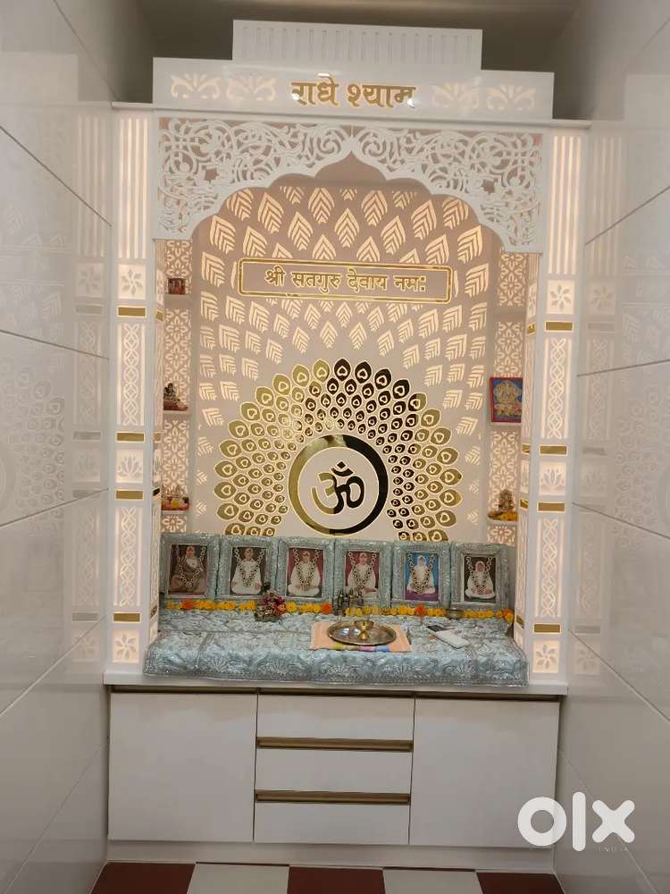 We need Well experienced car driver for automatic cars