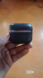 Boat v111 charging case