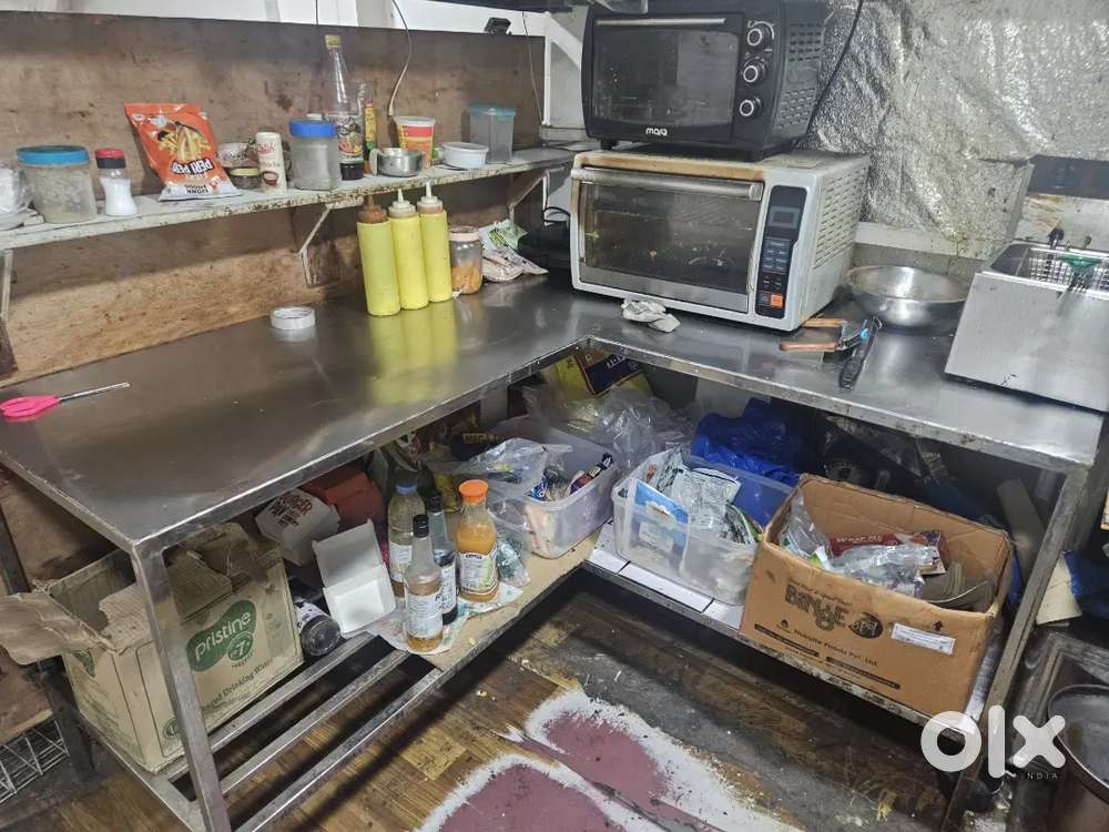 Steel kitchen platform